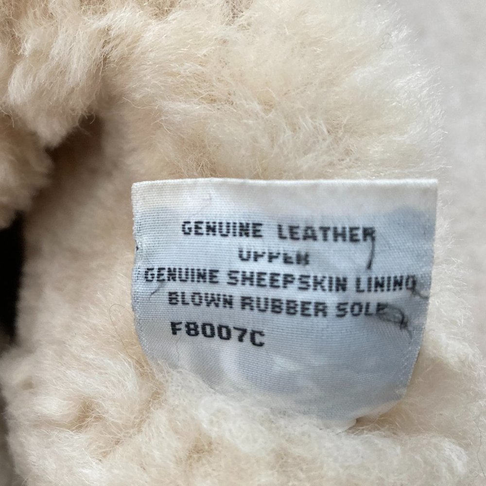 UGGs Classic Tall Boots - Sand Size W 7 - Picture 9 of 9